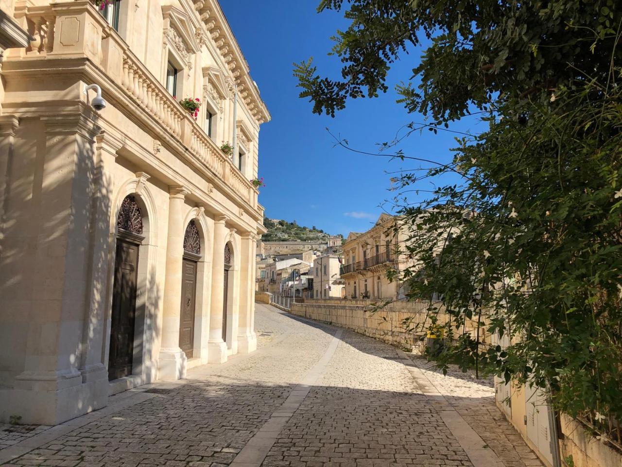 Palazzo Favacchio - Patane Scicli Exterior foto
